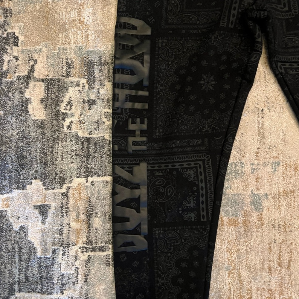 Boyz N the Hood Hoodie and Sweats Mens Large Shoe Palace Limited Edition Set - Picture 12 of 15